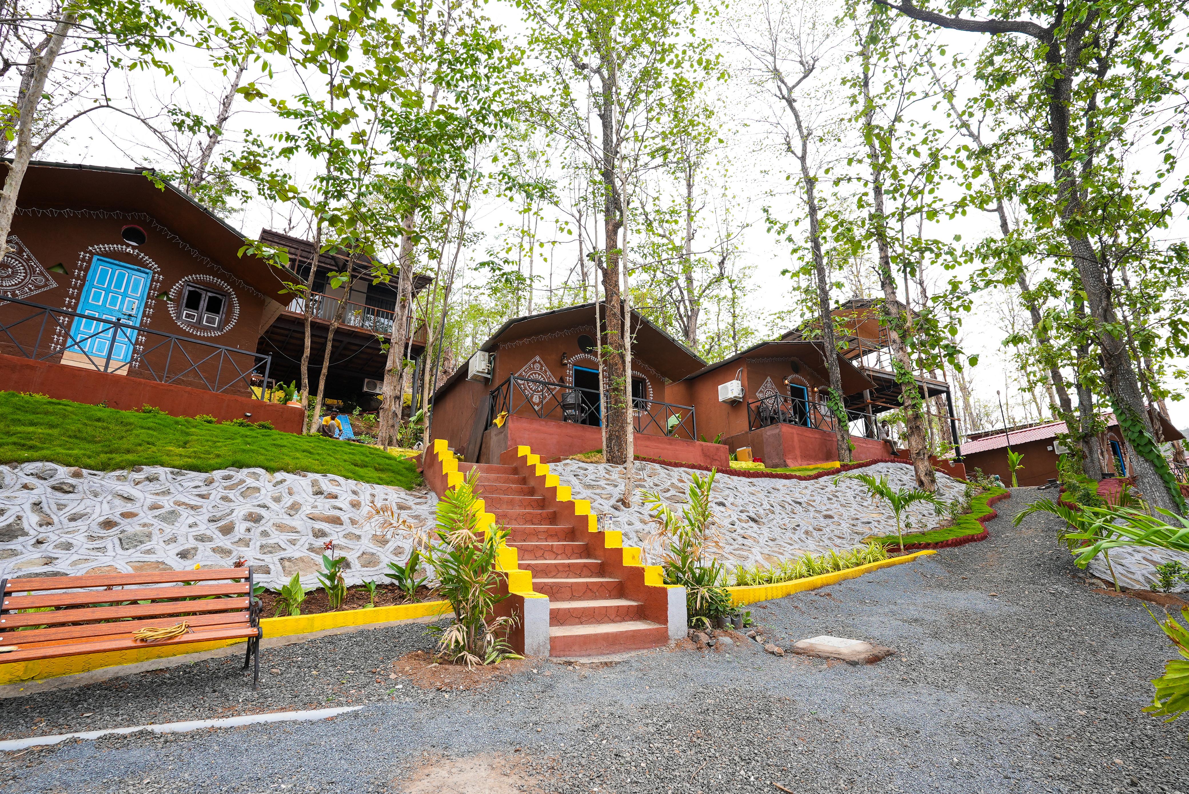 Eco-Friendly Mud Wall Construction
